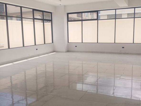 Local comercial en Quito - Innovacion Inmobiliaria